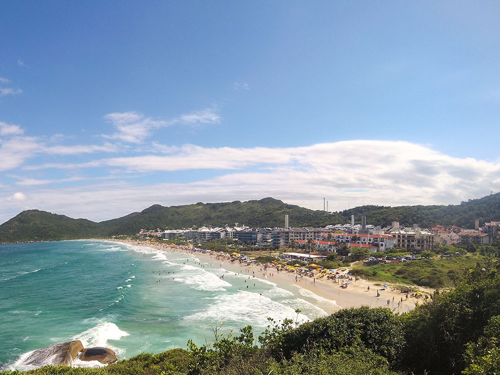 Praia Brava. Descubra o que fazer em Florianópolis em um final de semana ou feriado com o roteiro desse post!