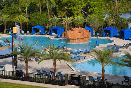 O Wyndham Garden Lake Buena Vista é uma ótima opção para quem quer se hospedar perto da Disney e aproveitar a entrada antecipada nos parques.